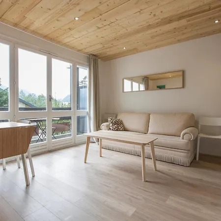 Les Periades Apartment